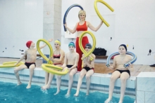 Игры в бассейне